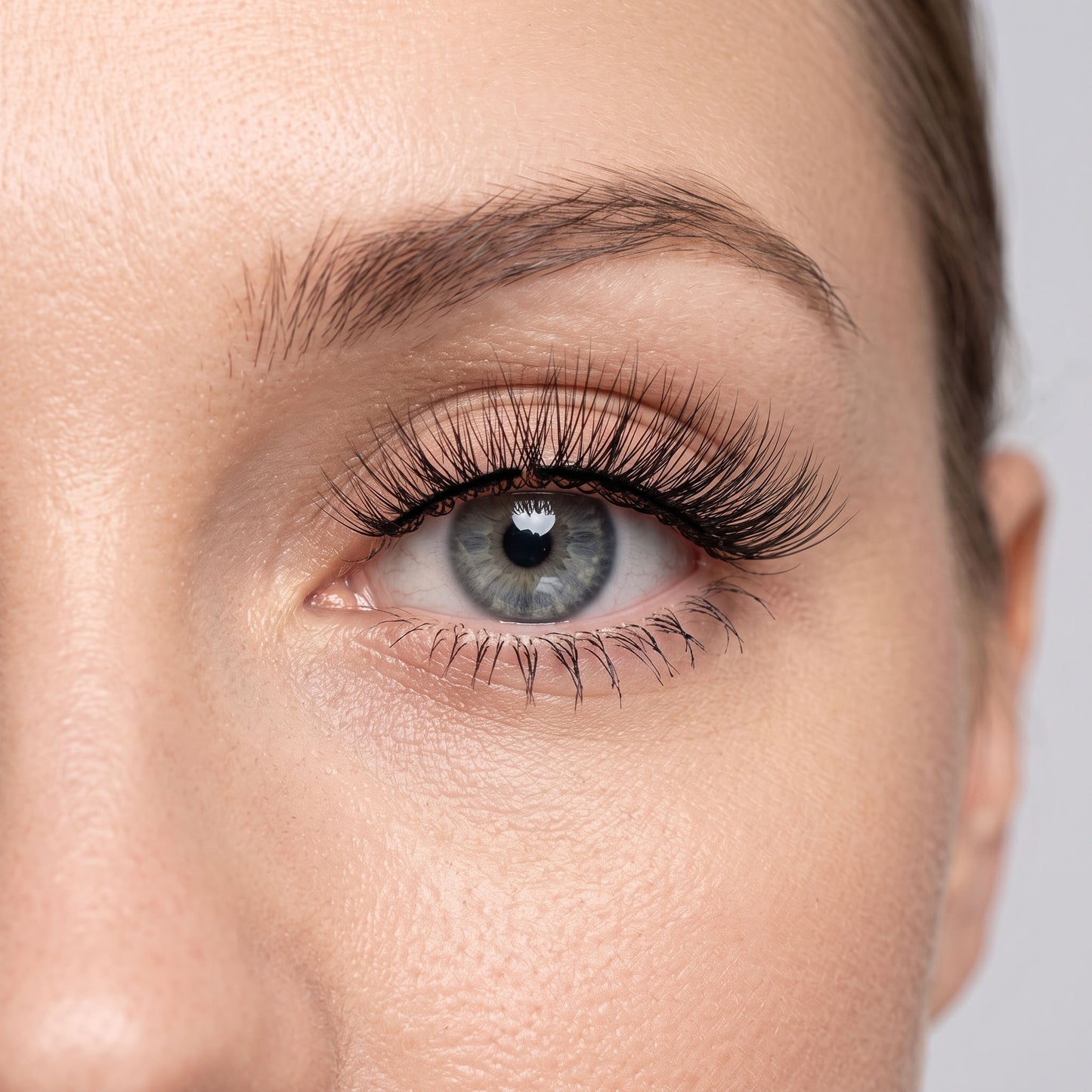 VYRA Soft Magnetic Eyelashes - No.12 Luxe Volume Fan
