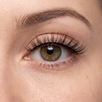 VYRA Soft Magnetic Eyelashes - No.13 Airy Wispy Flare